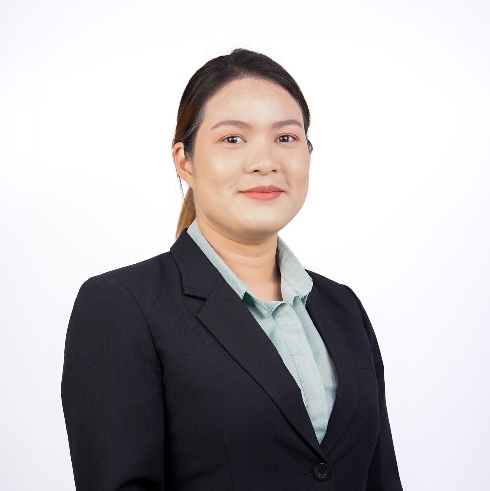 วลีพร-ฉัตรนาสี2-scaled